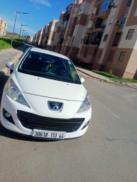 voitures-peugeot-207-plus-2013-khemis-miliana-ain-defla-algerie