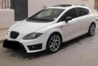 voitures-seat-leon-2012-el-harrach-alger-algerie