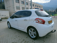 voitures-peugeot-208-2015-allure-tizi-ouzou-algerie