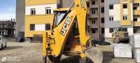 آلة-jcb-2020-المدية-الجزائر