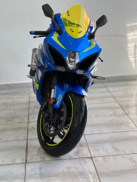 motos-et-scooters-suzuki-gsxr-1000-l7-2017-bab-ezzouar-alger-algerie