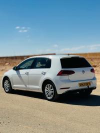 voitures-volkswagen-golf-7-2018-start-messad-djelfa-algerie