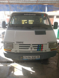 fourgon-renault-trafic-2000-draa-ben-khedda-tizi-ouzou-algerie