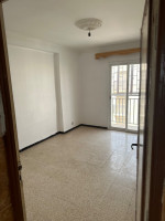 appartement-vente-f2-alger-reghaia-algerie