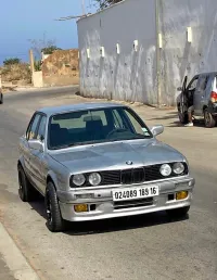 BMW Série 3 1989 E30