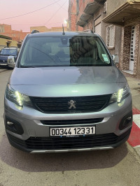 voitures-peugeot-partner-2023-gt-oran-algerie