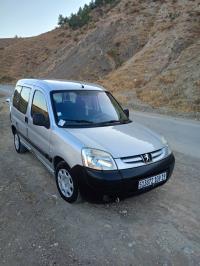 سيارات-peugeot-partner-2009-جميلة-سطيف-الجزائر