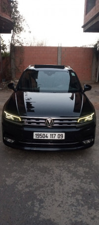 voitures-volkswagen-tiguan-2017-r-line-ouled-el-alleug-blida-algerie