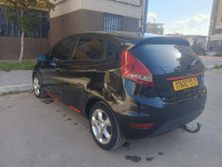 voitures-ford-fiesta-2011-titanium-sport-pack-azzaba-skikda-algerie