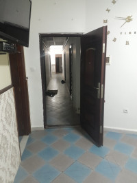 appartement-location-f1-alger-ain-naadja-algerie