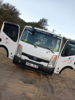 camion-nt-400-nissan-2014-dellys-boumerdes-algerie