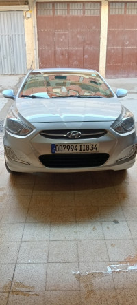 voitures-hyundai-accent-rb-5-portes-2018-bordj-bou-arreridj-algerie