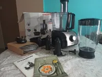 Robot multifonction THOMSON 