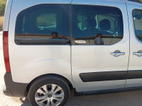 commerciale-citroen-berlingo-2011-gtr-khemis-el-khechna-boumerdes-algerie