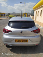 voitures-renault-clio5-2023-mouzaia-blida-algerie