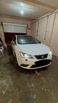 voitures-seat-ibiza-2015-titanium-pack-oran-algerie