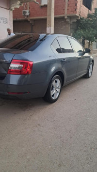 voitures-skoda-octavia-2018-relizane-algerie