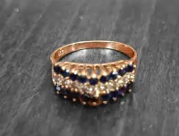 Magnifique bague en or 14 carats sertie de diamants top qualité+ Topaze poids 2,5 grammes 