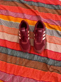 Chaussures ADIDAS 