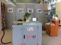 Compresseur a vis et pièce de rechange