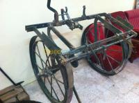 antiquites-collections-charrette-deux-roues-staoueli-alger-algerie