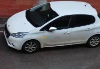 سيارات-peugeot-208-2015-بوزريعة-الجزائر