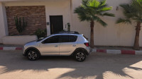 voitures-dacia-sandero-2017-stepway-chlef-algerie