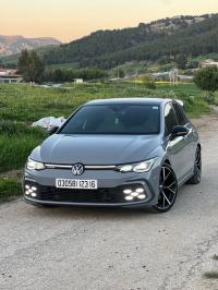 سيارات-volkswagen-golf-8-2023-gtd-فرجيوة-ميلة-الجزائر