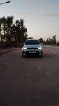 voitures-kia-picanto-2018-ex-laghouat-algerie