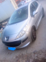 voitures-peugeot-207-2007-jijel-algerie