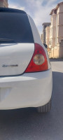 voitures-renault-clio-campus-2014-bye-constantine-algerie