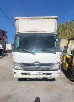 camion-hino-913-2013-hamma-bouziane-constantine-algerie