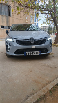 voitures-renault-clio-5-2024-innovations-kouba-alger-algerie