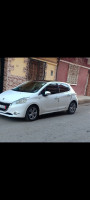 voitures-peugeot-208-2014-allure-mascara-algerie