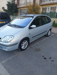 voitures-renault-scenic-2002-alger-centre-algerie