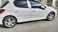 voitures-peugeot-207-2012-allure-bir-kasdali-bordj-bou-arreridj-algerie