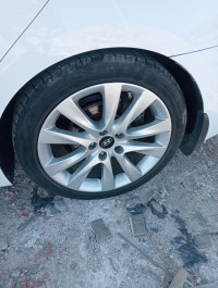 voitures-hyundai-i40-2014-prestige-bouzareah-alger-algerie