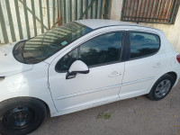 voitures-peugeot-207-2012-el-achour-alger-algerie