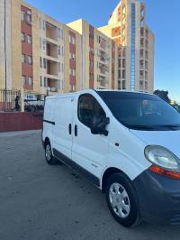 van-renault-trafic-2006-tissemsilt-algeria