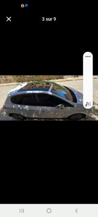 سيارات-peugeot-208-2015-allure-سفيزف-سيدي-بلعباس-الجزائر