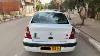 سيارات-renault-clio-classique-2006-برج-بوعريريج-الجزائر