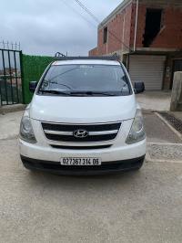 عربة-نقل-hyundai-h1-06-places-2014-بجاية-الجزائر