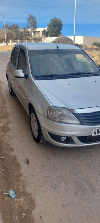 voitures-dacia-logan-2013-oran-algerie