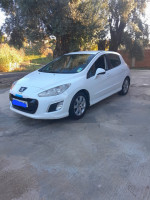 moyenne-berline-peugeot-308-2012-azazga-tizi-ouzou-algerie