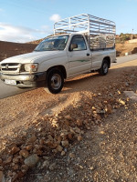 voitures-toyota-hilux-2002-ain-defla-algerie