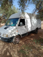 fourgon-iveco-daily-3510-2000-maghnia-tlemcen-algerie