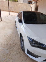 voitures-seat-leon-2016-fr15-zemmoura-relizane-algerie