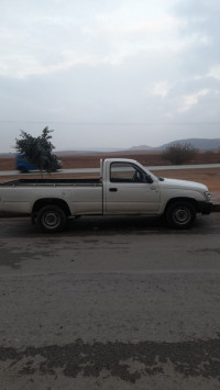 voitures-toyota-hilux-2003-zemmoura-relizane-algerie