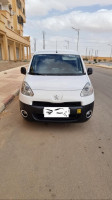 utilitaire-peugeot-partner-2014-tepee-setif-algerie