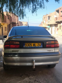 voitures-renault-laguna-1-2001-ain-oussara-djelfa-algerie